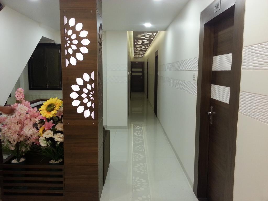 Hotel Oasis Βομβάη Εξωτερικό φωτογραφία