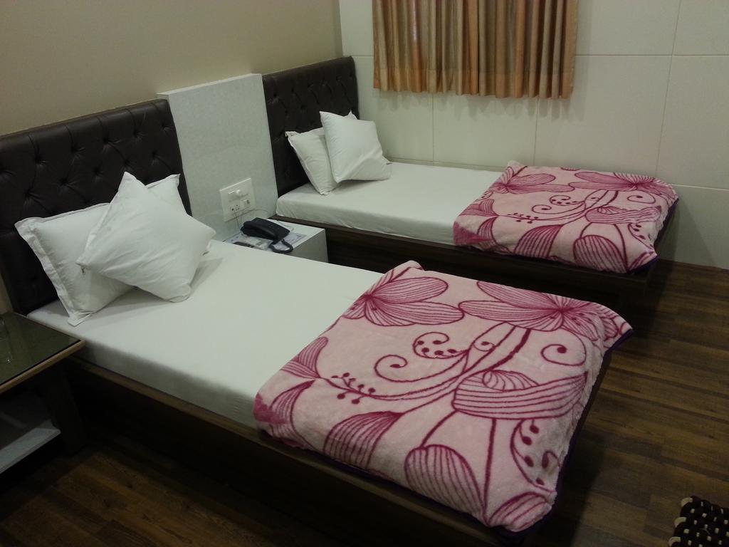 Hotel Oasis Βομβάη Δωμάτιο φωτογραφία